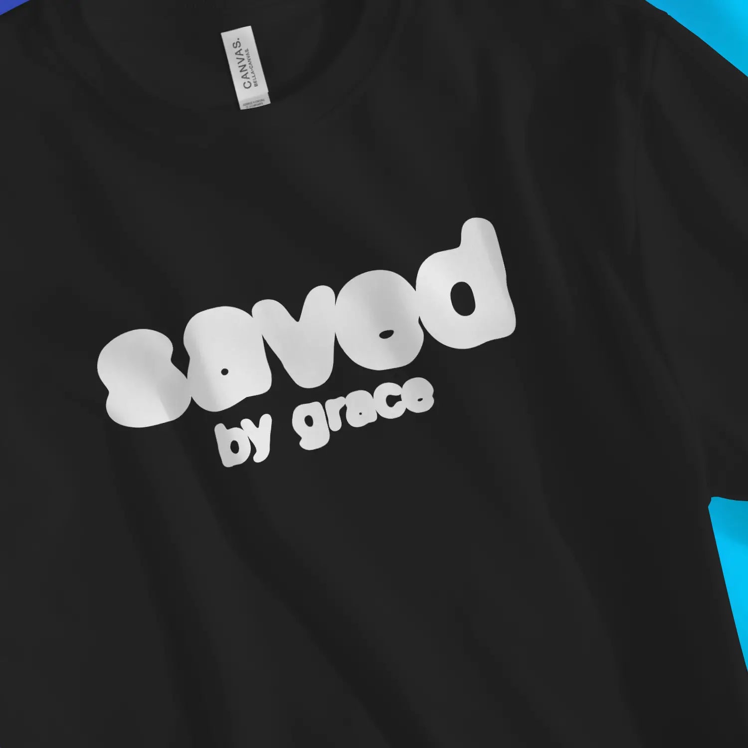 Salvado por gracia (Inky) – Camiseta cristiana unisex